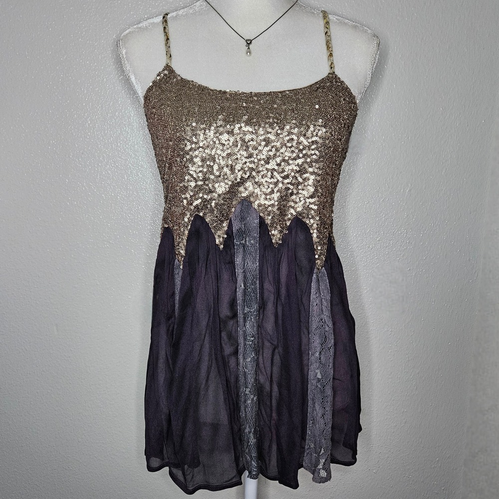 Gimmicks by BKE Gold Sequin Purple Lace Mixed Media Camisole Top